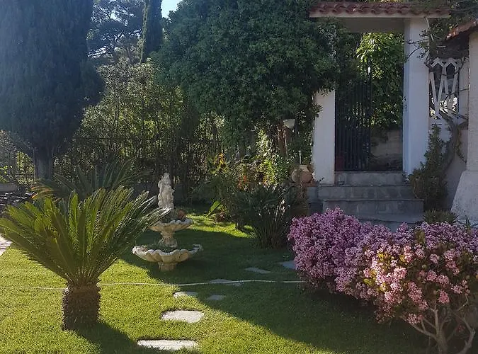 Bed & Breakfast Ethnohotel Rosa Dei Venti